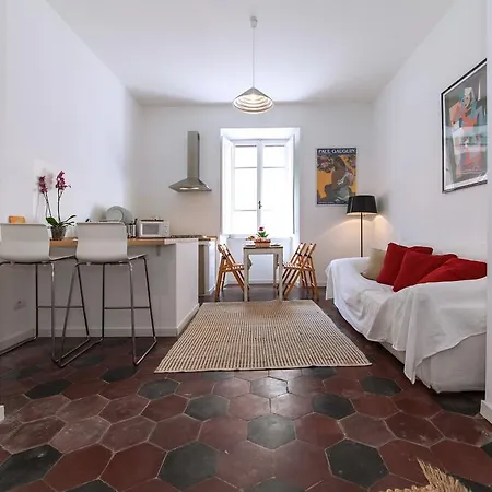 Amerigo Apartment